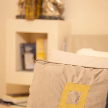 ベッド・アンド・ブレックファスト Domus Deorum Deluxe 4*