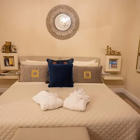 Domus Deorum Deluxe Bed and breakfast