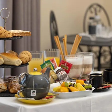 Domus Deorum Deluxe 4* Naples