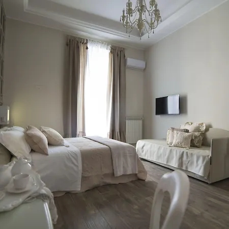 Domus Deorum Deluxe 4*