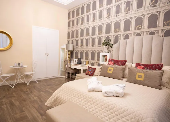 Domus Deorum Deluxe Bed & Breakfast Neapol