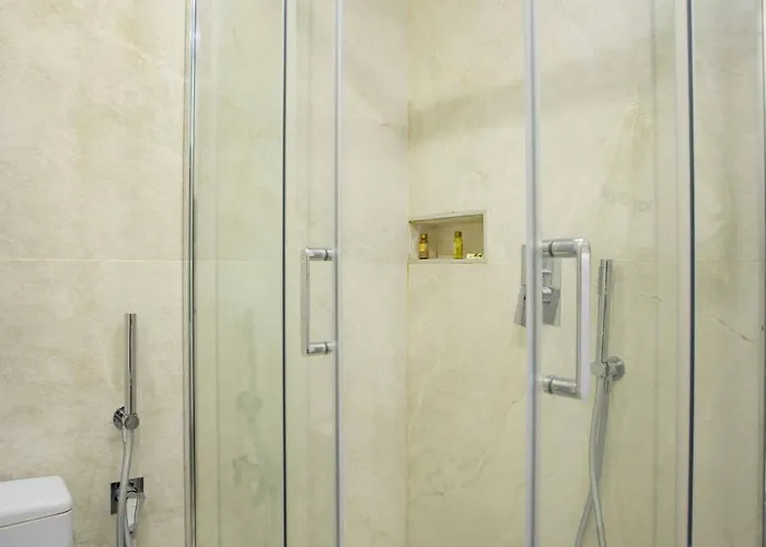 Domus Deorum Deluxe 4* Neapel