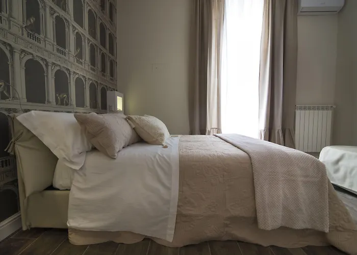 Bed & Breakfast Domus Deorum Deluxe Neapol
