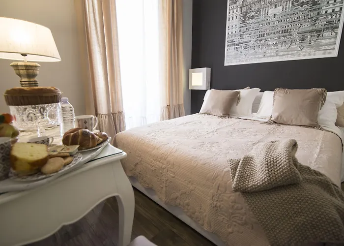 Domus Deorum Deluxe Bed & Breakfast Neapel