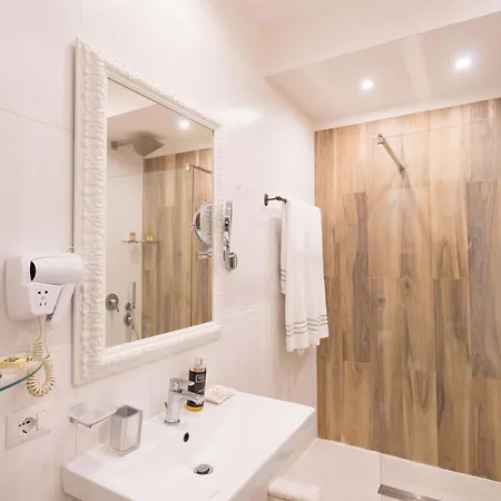 Domus Deorum Deluxe 2*