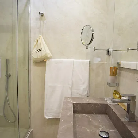 Domus Deorum Deluxe Bed & Breakfast 2*
