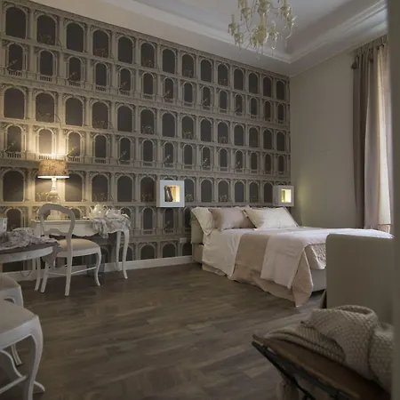 Domus Deorum Deluxe Oda ve Kahvaltı