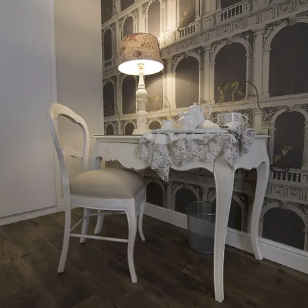 Domus Deorum Deluxe 4*